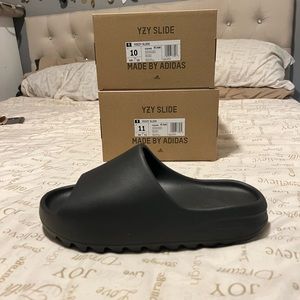 Yeezy slide onyx color from confirm app